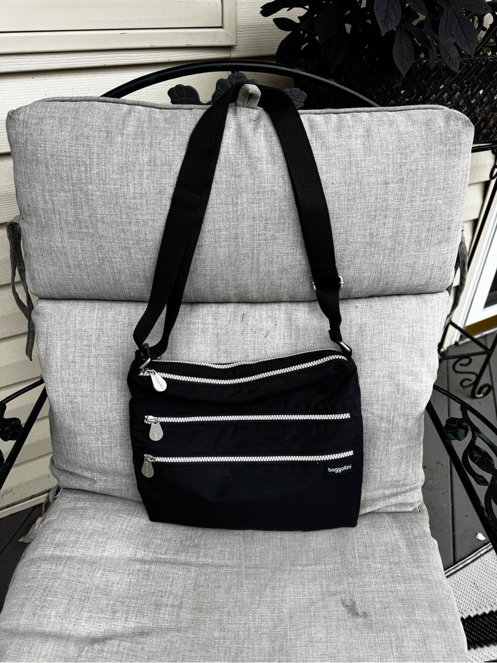 Baggallini Black Nylon Triple Zip Crossbody Bag